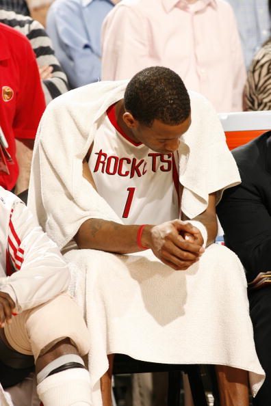 每体：阿莫林决定铁腕改革曼联，并已经采取了一系列措施（每体：阿莫林决意强硬整顿曼联，多项举措已启动）