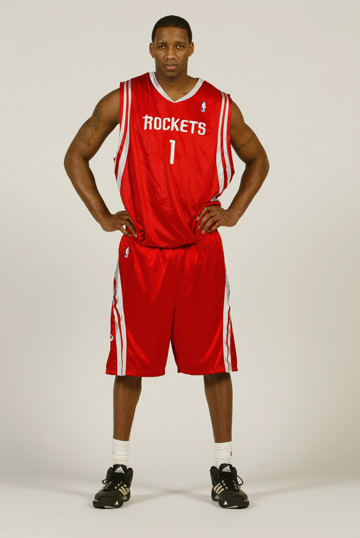 劳动1923主帅比赛中突发疾病去世，塞尔维亚足协发文致哀（劳动1923主教练比赛中突发疾病离世，塞尔维亚足协发文哀悼）