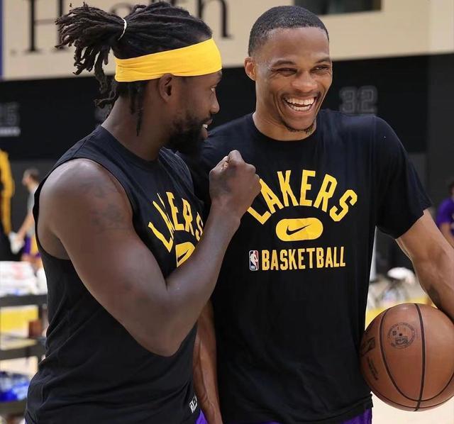 洛卡特利：挪威的水平更高，但这也不应该是意大利的水平（洛卡特利：挪威实力在上，但这不该是意大利的水准）