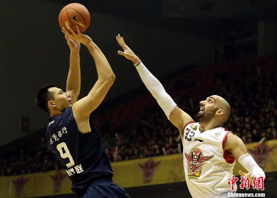 海牛外援兰克尔·泽：我拒绝了续约，不想留在拖欠工资的球队（海牛外援兰克尔·泽：已拒绝续约，不愿再为欠薪球队效力）