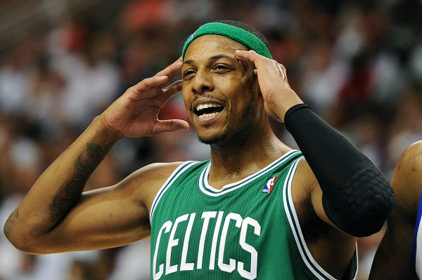 西媒：阿姆拉巴特已前往摩洛哥，不会随贝蒂斯征战本轮欧联（西媒：阿姆拉巴特已赴摩洛哥，本轮欧联无缘随贝蒂斯出战）