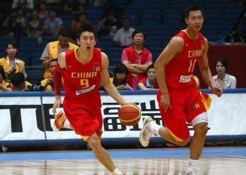 NBA球员合同更新及薪资排行榜（NBA球员合约动态与薪资排名）